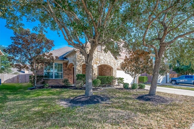 30072 Willow Walk Lane in Brookshire, TX - Building Photo - Building Photo