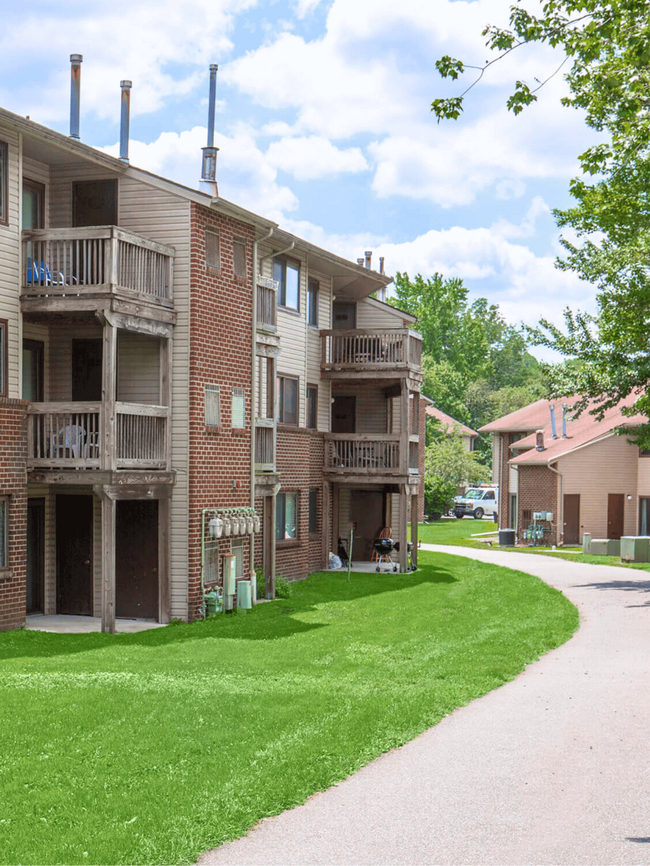 Narraticon Apartments in Deptford, NJ - Building Photo - Building Photo