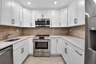 305 Capri G in Delray Beach, FL - Building Photo - Building Photo