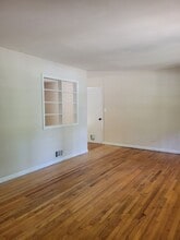 120 Sherwood Dr in Athens, GA - Building Photo - Building Photo