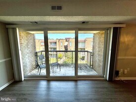 7597 Gales Ct in Manassas, VA - Building Photo