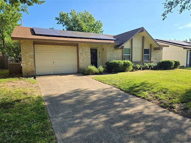 property at 610 Edelweiss Dr