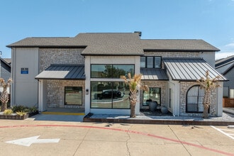 The Bentley in Dallas, TX - Foto de edificio - Building Photo