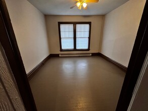 1921 Market St in Harrisburg, PA - Foto de edificio - Building Photo