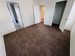 4400 W Florida Ave in Hemet, CA - Building Photo - Building Photo