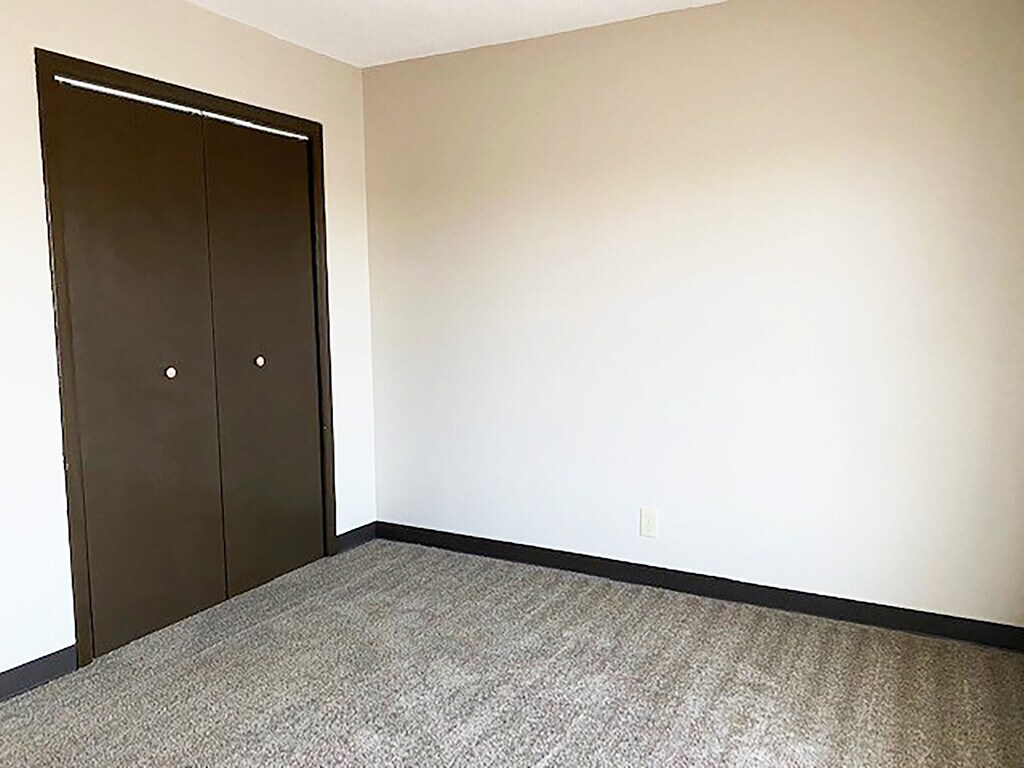 Monmouth Manor Apartments Monmouth, IL Apartments For Rent