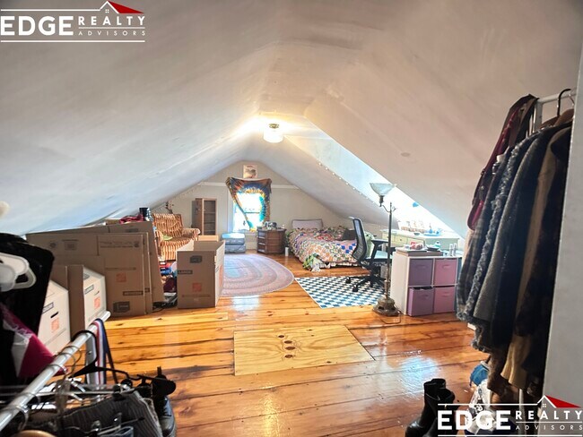 16 Malbert Rd, Unit 1 in Boston, MA - Building Photo - Building Photo