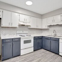 2 Bed/1.5 Bath Apartment-Rossville, GA in Rossville, GA - Building Photo