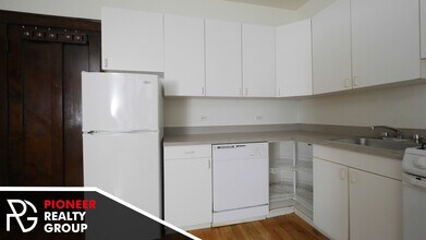 822 W Waveland Ave, Unit 816-03 in Chicago, IL - Building Photo - Building Photo