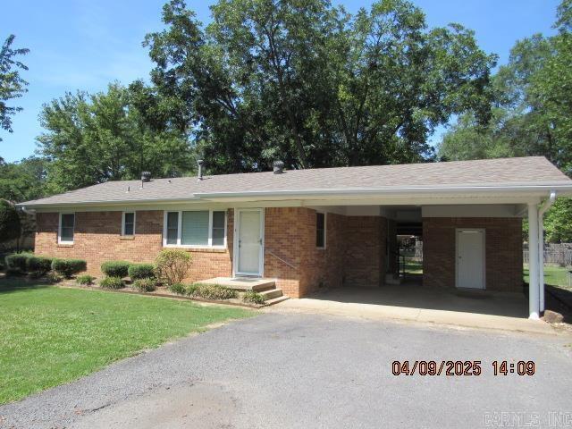property at 1 Shady Ln Dr