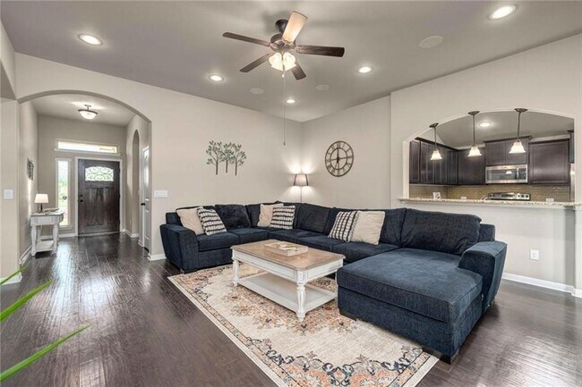 property at 905 Walnut Canyon Blvd