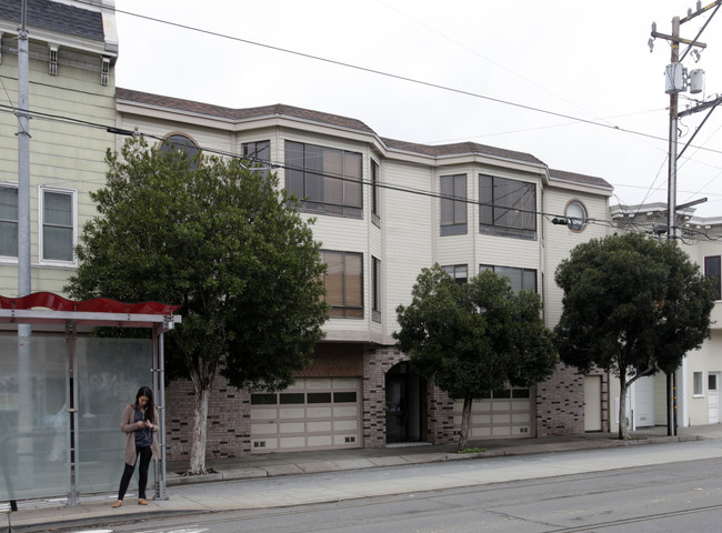 1705-1715 Church St in San Francisco, CA - Building Photo - Building Photo