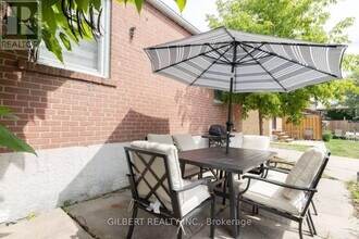 101 Reiner Rd in Toronto, ON - Building Photo - Building Photo