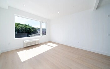 3309 Liberty Ave in North Bergen, NJ - Building Photo - Building Photo