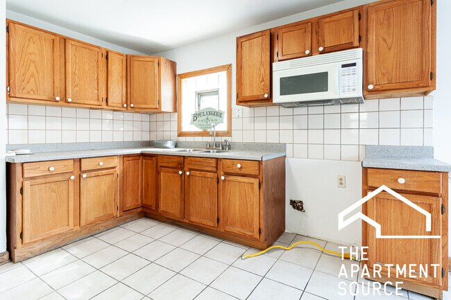 1634 N Whipple St in Chicago, IL - Building Photo - Building Photo