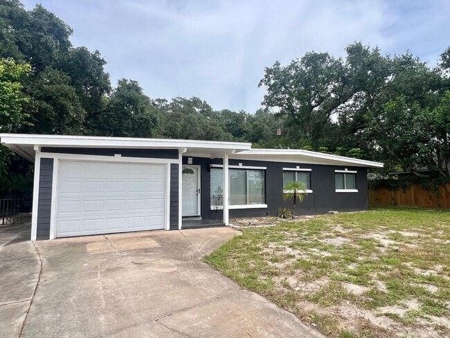 property at 1410 Smith Dr