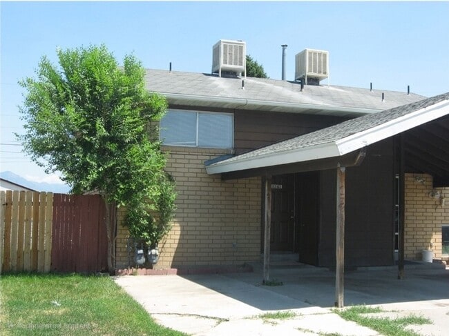 property at 3361-3363 Valcrest Dr