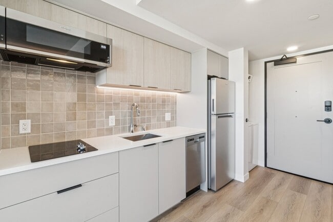 Celeste in San Diego, CA - Building Photo - Building Photo