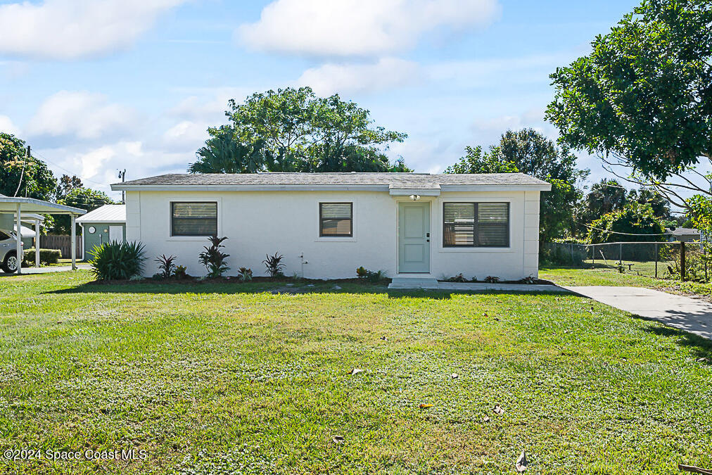 219 Prince Ave in Melbourne, FL - Building Photo