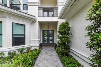 9807 Rennes Ln in Delray Beach, FL - Building Photo - Building Photo