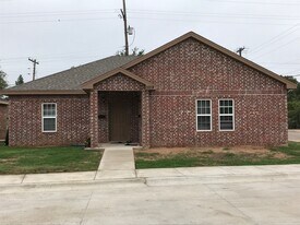 3719 22nd Pl in Lubbock, TX - Building Photo