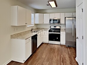 4729 Score Ct in Snellville, GA - Building Photo - Building Photo