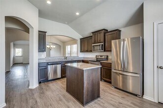 9212 Vista Mill Dr in Saginaw, TX - Building Photo - Building Photo