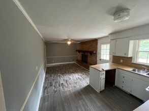 2903 Hodges Rd in Kinston, NC - Building Photo - Building Photo
