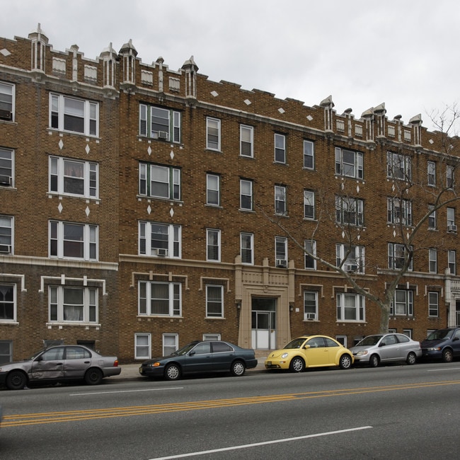 3143 John F Kennedy Blvd in Jersey City, NJ - Building Photo - Building Photo