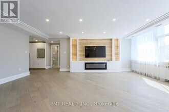 500 Avenue Rd in Toronto, ON - Building Photo - Building Photo