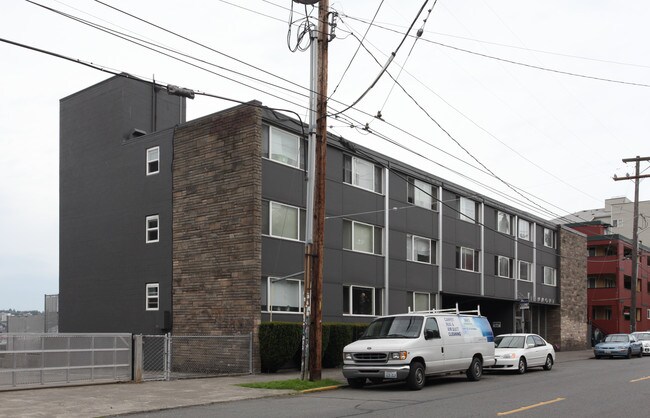 Viewmont Apartments in Seattle, WA - Building Photo - Building Photo