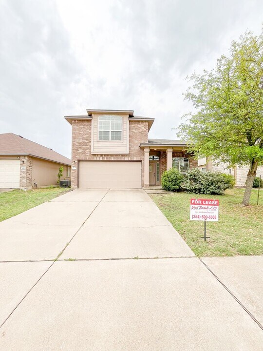4608 Honeystreet Bridge Ln in Killeen, TX - Building Photo