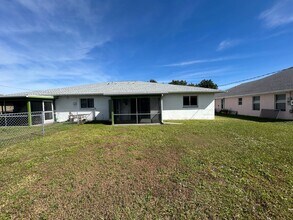1228 SE 24th Ave in Cape Coral, FL - Building Photo - Building Photo