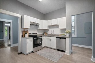 156 N Tucker St in Memphis, TN - Building Photo - Building Photo