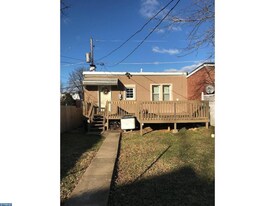 555 Chestnut St in West Reading, PA - Building Photo