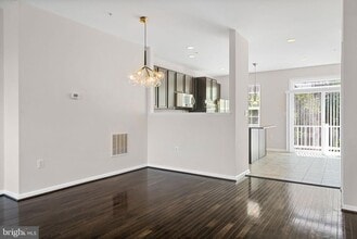 1706 Fernwood Dr in Upper Marlboro, MD - Building Photo - Building Photo
