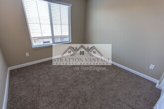 240 W Juniper Ave in Gilbert, AZ - Building Photo - Building Photo