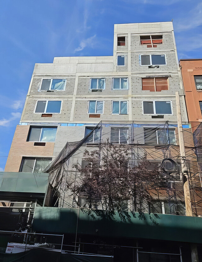 883 Bryant Ave in Bronx, NY - Building Photo - Building Photo