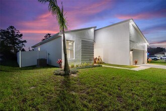 2009 Lily Pl in Kissimmee, FL - Building Photo - Building Photo