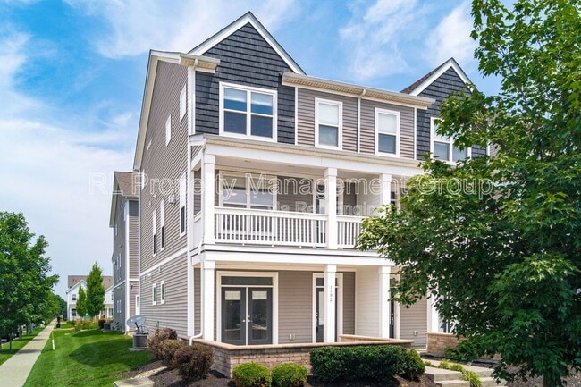 property at 1192 N Grant Ave