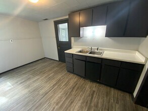 706 Edith St in Danville, IL - Building Photo - Building Photo