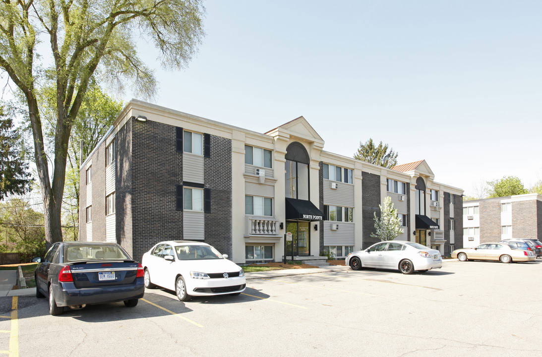 North Pointe Apartments in East Lansing, MI - Building Photo