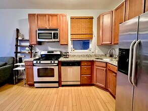 3318 Sherman Ave NW, Unit 101 in Washington, DC - Building Photo - Building Photo