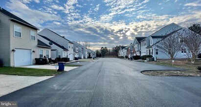 303 Leontyne Pl in Easton, MD - Building Photo - Building Photo