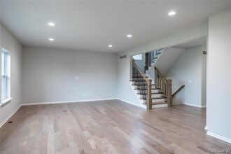 24180 Liberty Hill Dr in Farmington, MI - Building Photo - Building Photo