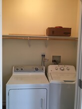 28 Leonard St in Jersey City, NJ - Building Photo - Building Photo