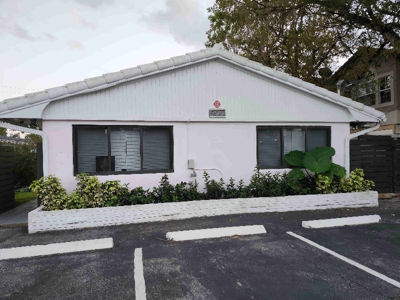 700 SE 14th Ct in Fort Lauderdale, FL - Building Photo