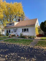 910 N 56th Ave W in Duluth, MN - Building Photo