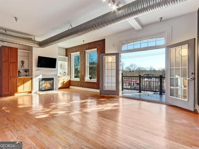 property at 1158 S Ponce De Leon Ave NE