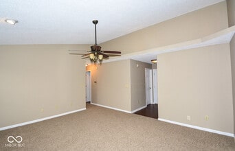 8177 Amarillo Dr in Indianapolis, IN - Building Photo - Building Photo